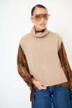 GILET COLLO ALTO CON SPACCHI LANA CACHEMIRE CAMMELLO