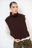 GILET COLLO ALTO CON SPACCHI LANA CACHEMIRE COFFEE