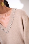 MAGLIA SCOLLO V STRASS LANA CACHEMIRE CAMMELLO