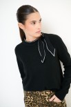MAGLIA FIOCCO IMPUNTURE A CONTRASTO NERO