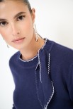 MAGLIA FIOCCO IMPUNTURE A CONTRASTO BLU