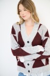 CARDIGAN OVER ROMBI CON BOTTONI GIOIELLO GRIGIO/VINO