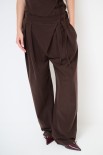 PANTALONE CON PIEGHE E SALPA DAV. MORO