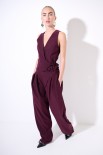 PANTALONE CON PIEGHE E SALPA DAV. VINO