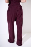 PANTALONE CON PIEGHE E SALPA DAV. VINO