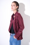 CAMICIA BOTTONI IN TINTA CON SPILLA VINO