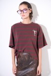 T-SHIRT OVER RIGA CON SPILLA BORDEAUX