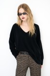 MAGLIA OVER SCOLLO V MISTO CACHEMIRE NERO