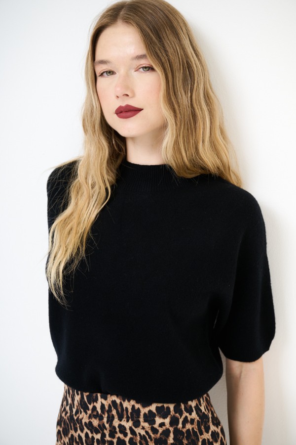 KXMA1357BLK-1.jpg