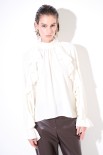 BLUSA CON ROUCHES MANICA BURRO