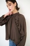 BLUSA CON ROUCHES MANICA CIOCCOLATO