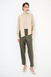 BLUSA CON SCOLLO DT E ORECCHINI BEIGE