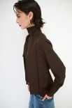 BLUSA CON SCOLLO DT E ORECCHINI MORO