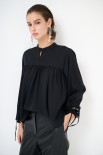BLUSA CON BRACCIALI MANICHE NERO