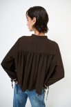 BLUSA CON BRACCIALI MANICHE MORO