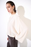 BLUSA APERTA DIETRO CONCOLLANA FILO ORO BEIGE
