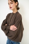BLUSA APERTA DIETRO CON COLLANA FILO ORO MORO