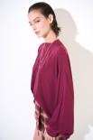 BLUSA APERTA DIETRO CON COLLANA FILO ORO VINO