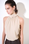 TOP SMANICATO CON FOULARD COLLO BEIGE