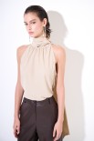 TOP SMANICATO CON FOULARD COLLO BEIGE