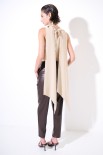 TOP SMANICATO CON FOULARD COLLO BEIGE