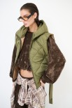 GILET TRAPUNTA CON CAPPUCCIO MILITARE