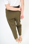 PANTA ABBOTTONATURA ASIM. CON DOPP. PINCE CON CINTURA VERDE
