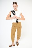 PANTALONE CARROT GABARDINA TINTO CAPO BAMBOO