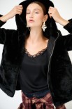 BOMBER ECO FUR CON CAPPUCCIO NERO