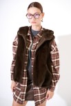 GILET ECO FUR CON CAPPUCCIO MORO