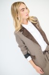 GIACCA SLIM VELLUTO + SPILLE MORO