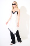 ABITO CON PIZZO A CONTRASTO BEIGE