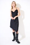 ABITO CON PIZZO A CONTRASTO NERO