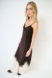ABITO CON PIZZO A CONTRASTO MORO