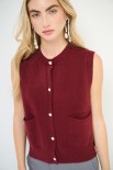 GILET CON TASCHE E BOTTONI GIOIELLO VINO