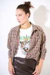 CAMICIA OVER QUADRI PATCH SCRITTA MORO