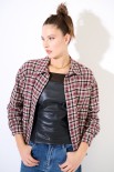 CAMICIA OVER QUADRI PATCH SCRITTA VINO