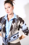 CARDIGAN CORTO CON FRANGE DIS. ETNICO BURRO