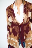 GIACCA KIMONO IN MAGLIACON CINTURA DISEGNO PAISLEY VINO