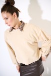 FELPA FRANGE DIETRO DAINETTO BEIGE