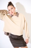 FELPA FRANGE DIETRO DAINETTO BEIGE