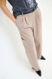 PANTALONE CON TASCONI +BORCHIETTE E CINTURA TORTORA