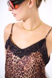 TOP CON PIZZO MORO