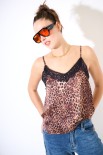 TOP CON PIZZO MORO