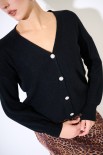 CARDIGAN CON BOTTONE GIOIELLO NERO