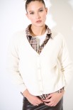 CARDIGAN CON BOTTONE GIOIELLO BURRO