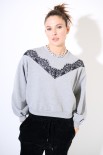 FELPA BASIC OVER INSERTO PIZZO GRIGIO