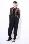 PANTALONE CON PINCE E BOTTONE FONDO NERO