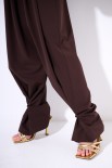 PANTALONE CON PINCE E BOTTONE FONDO MORO