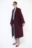 CAPPOTTO LUNGO CON FRANGE DIETRO VINO